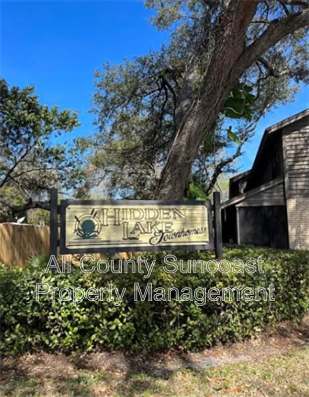 2 bed, 1.5 bath, $1,295 — Photo 3