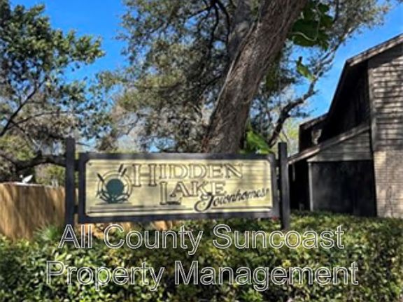 3rd image of 12121 117th St N