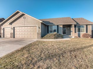 5611 W Whatcom Ave, Yakima, WA 98903