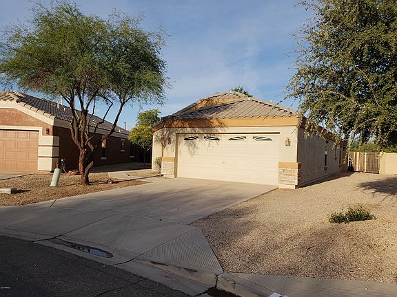 2nd image of 39700 N Kristy Ln