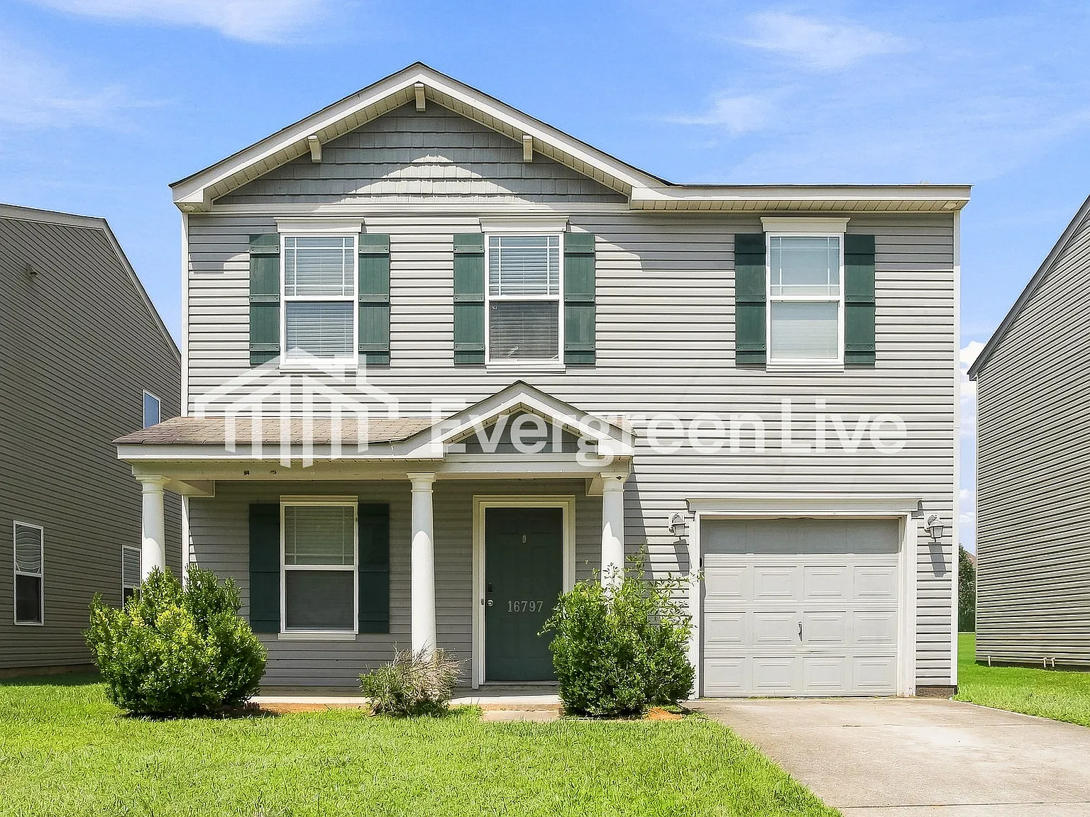 3 bed, 2.0 bath, 3148 sqft, $1,795 — Photo 1