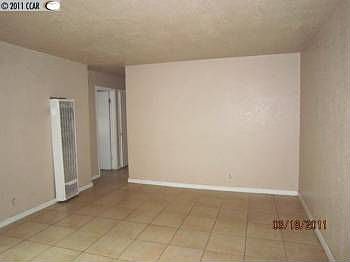 2nd image of 908 Trenton Ave