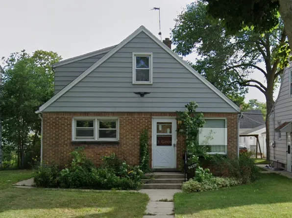 9429 W Lisbon Ave, Milwaukee, WI 53222