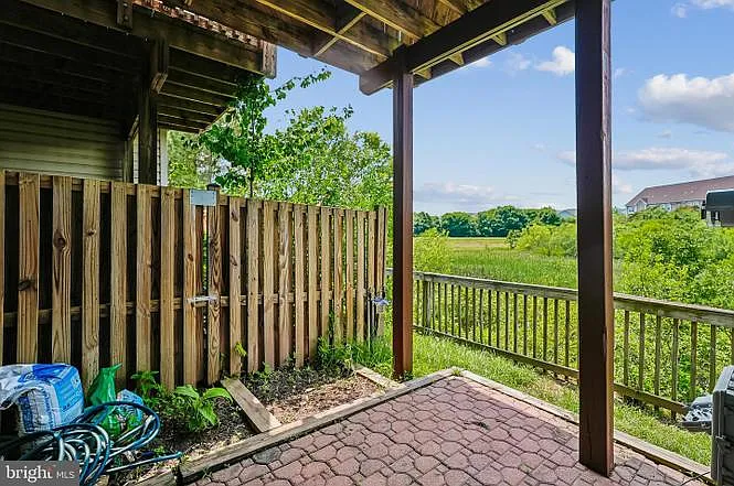 12960 Park Crescent Cir — Photo 5