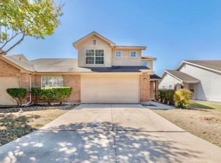 6827 Bluegrass Run, San Antonio, TX 78240