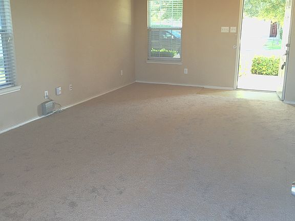 3rd image of 11015 Bluff Cyn