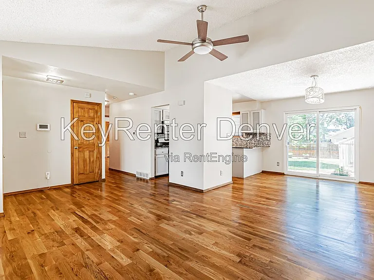 4423 S Elati St — Photo 3