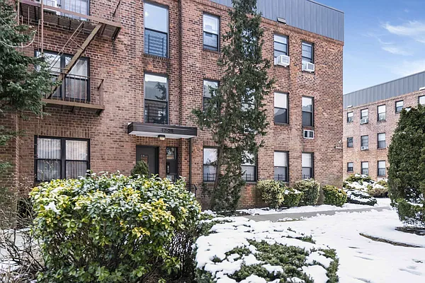 Sold by FILO REAL ESTATE GROUP LLC | media 21