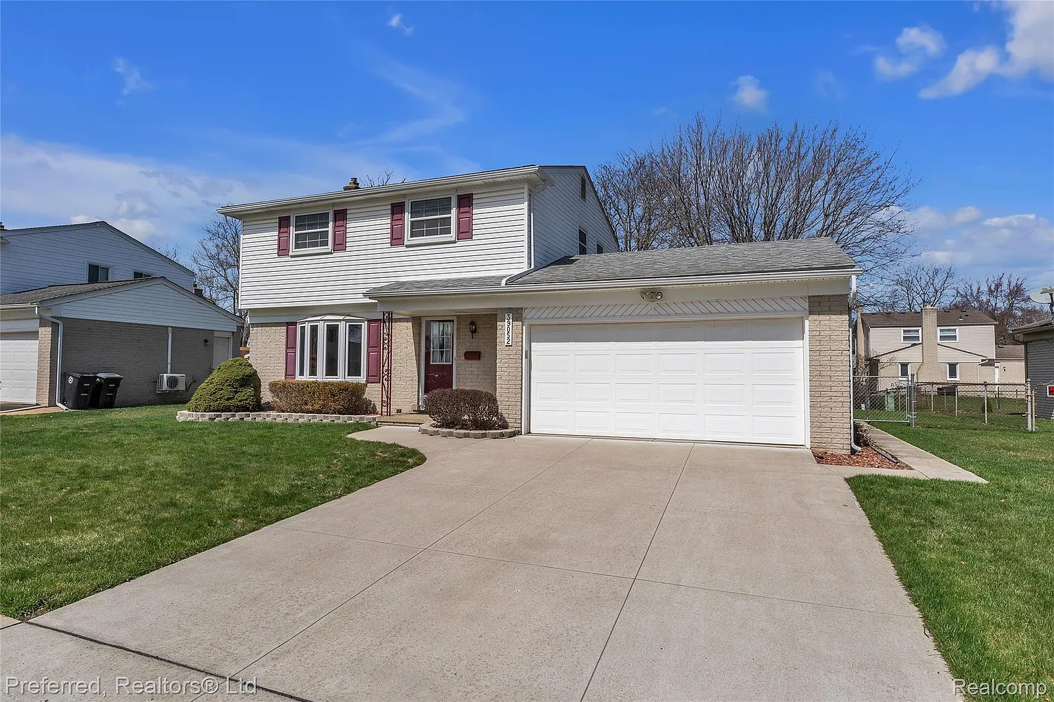 39052 Howell St photo 1