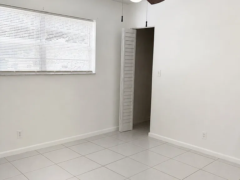 2238 Monroe St #111 — Photo 8