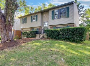 1710 Flagstaff Ct, Louisville, KY