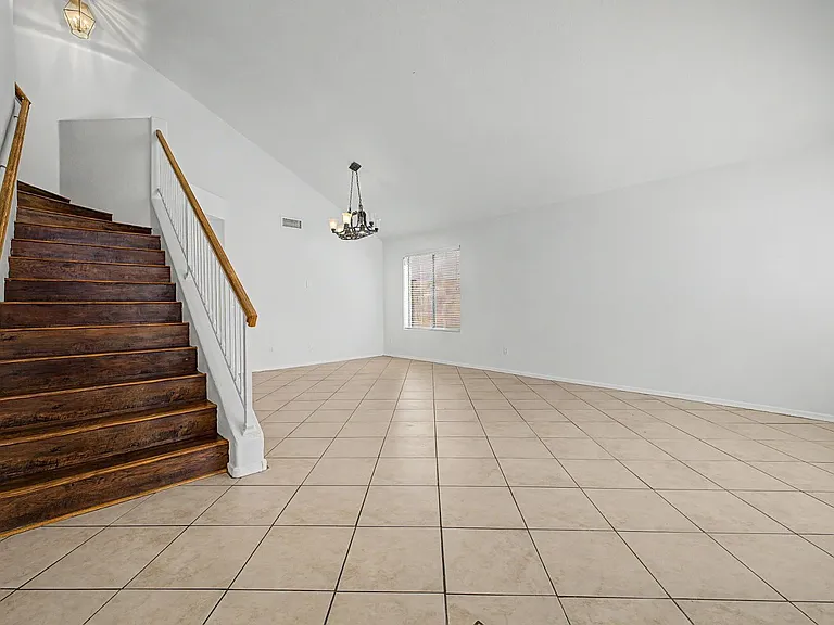 1295 S Honeysuckle Ln — Photo 17