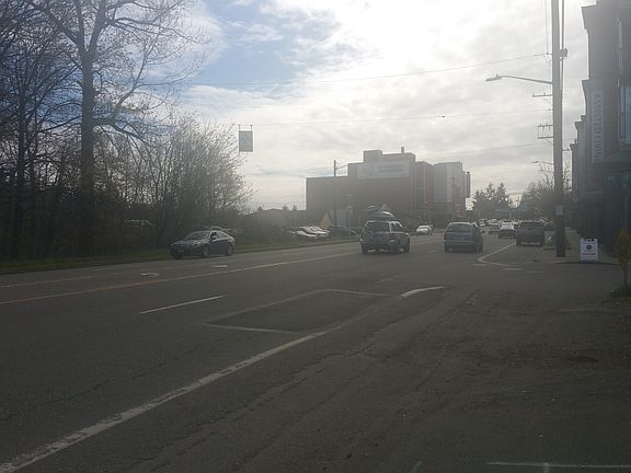 3rd image of 9105 Lake City Way NE