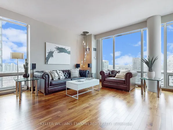 81 Navy Wharf Ct, Toronto, ON