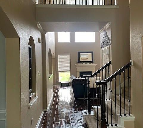 4th image of 2603 Summer Creek Dr