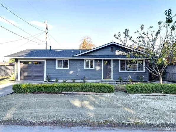 311 E Highland Dr, Arlington, WA 98223