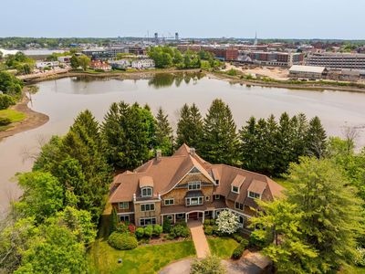 162 Mill Pond Way #4, Portsmouth, NH, 03801