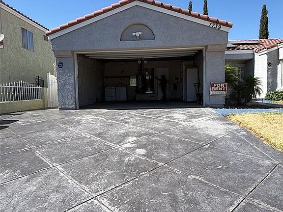 4th image of 1739 E Avenue R6