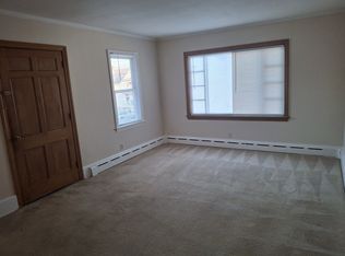 197 1/2 Maholm St, Newark, OH 43055