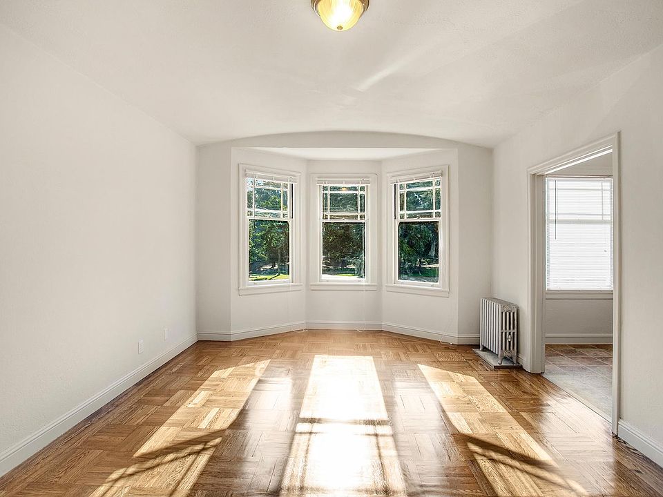 1st image of 650 Stanyan St #102