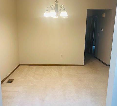 5th image of 14790 Madison Ct