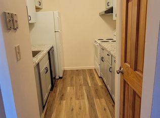 11 White Gate Dr APT A, Wappingers Falls, NY 12590