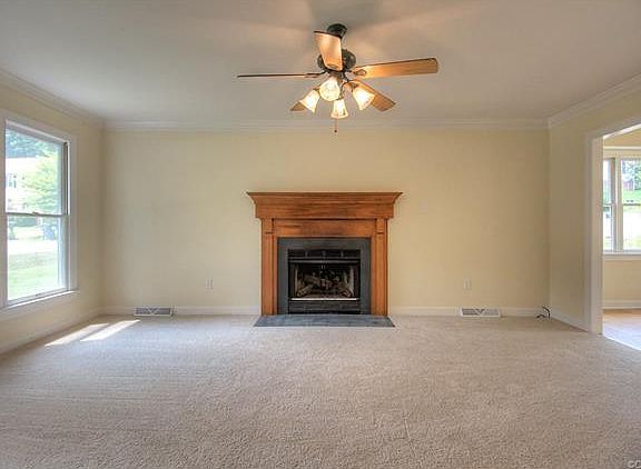 5th image of 7403 River Holly Dr