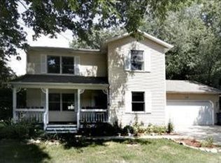 9300 Greystone Rd, Kalamazoo, MI 49009