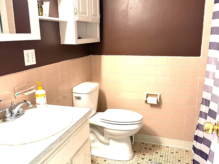 72 W Shore Rd #207 — Photo 13