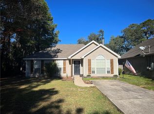 616 Dean St, Mandeville, LA 70448
