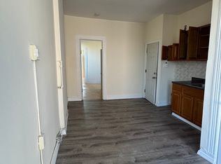 615 Seneca Ave #3, Ridgewood, NY 11385