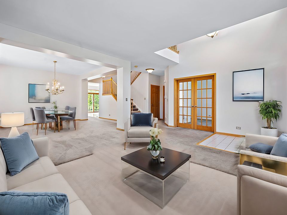 2nd image of 3076 Chalkstone Ave