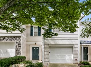 6360 Shoreview Cir, Flowery Branch, GA 30542