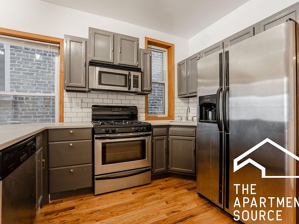 1st image of 2110 N Oakley Ave #175ge34ct