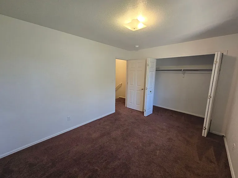 80 Blackburn Ln — Photo 20