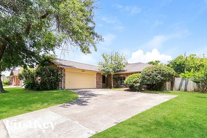 1st image of 2923 Heritage Colony Dr
