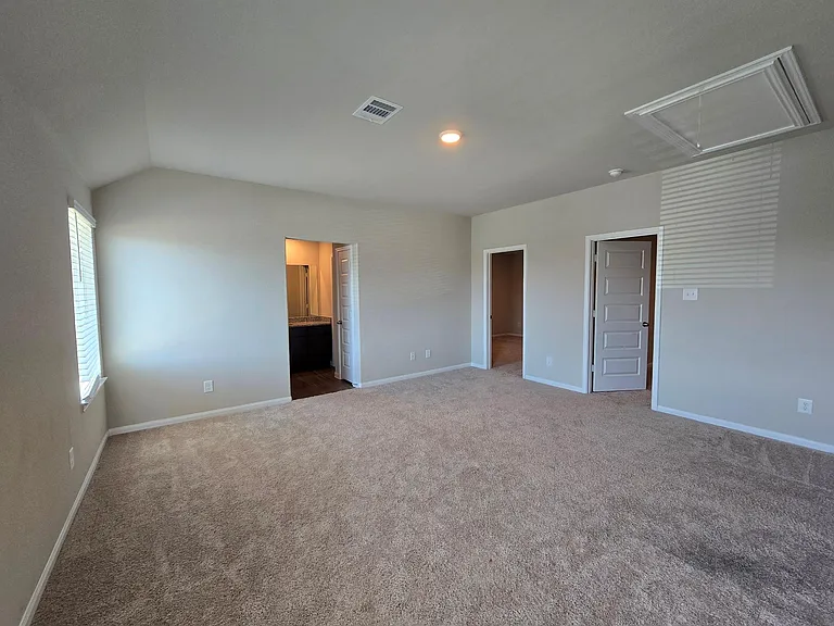 13703 Mariah Dr — Photo 14