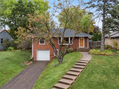 3240 Ewing Ave N, Robbinsdale, MN, 55422