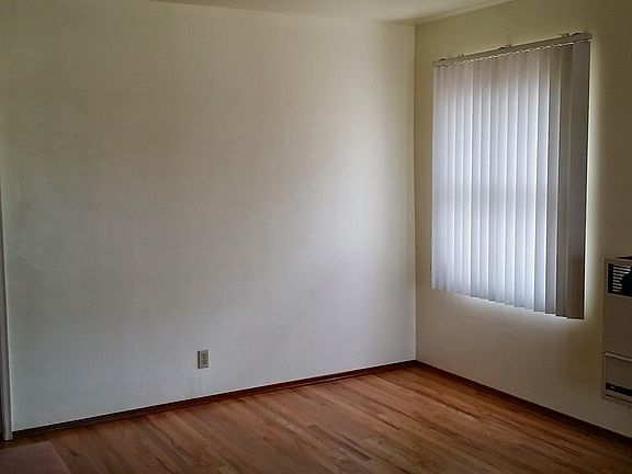 4th image of 3455 Meridian Ave