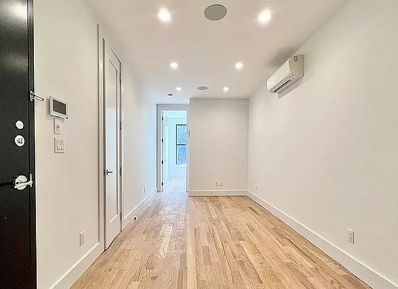 2nd image of 322 E 93rd St APT 4C