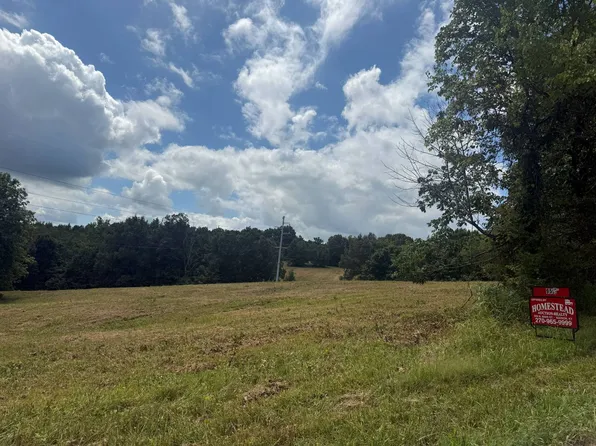 102 Zion Cemetery Rd, Marion, KY 42064