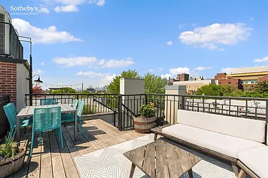 497 9th Street, #3
