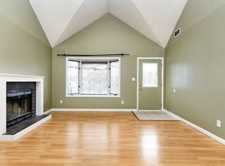 1829 Concord Ln, Manhattan, KS 66503