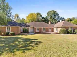 1501 Greenville St, Abbeville, SC 29620