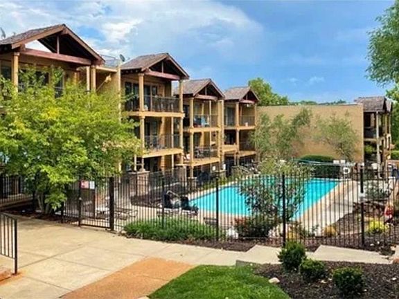 3rd image of 4727 Jarboe St APT 106