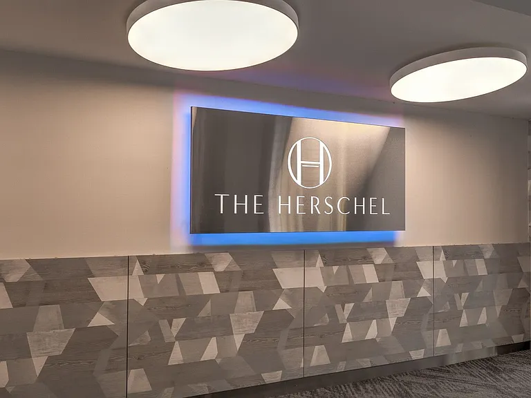 The Herschel — Photo 20