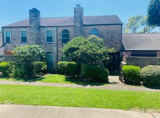 10622 Bexley Dr, Houston, TX 77099