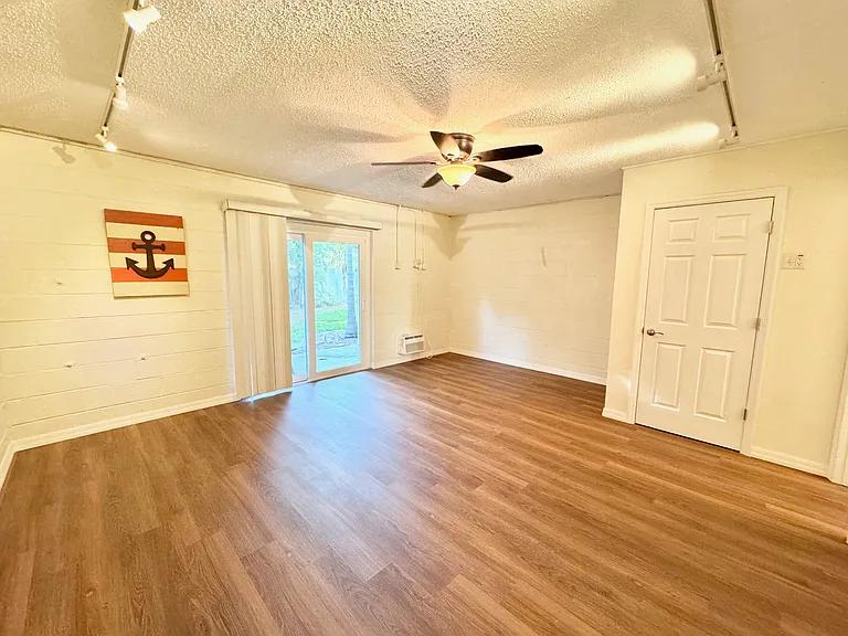 603 Garland Cir — Photo 28