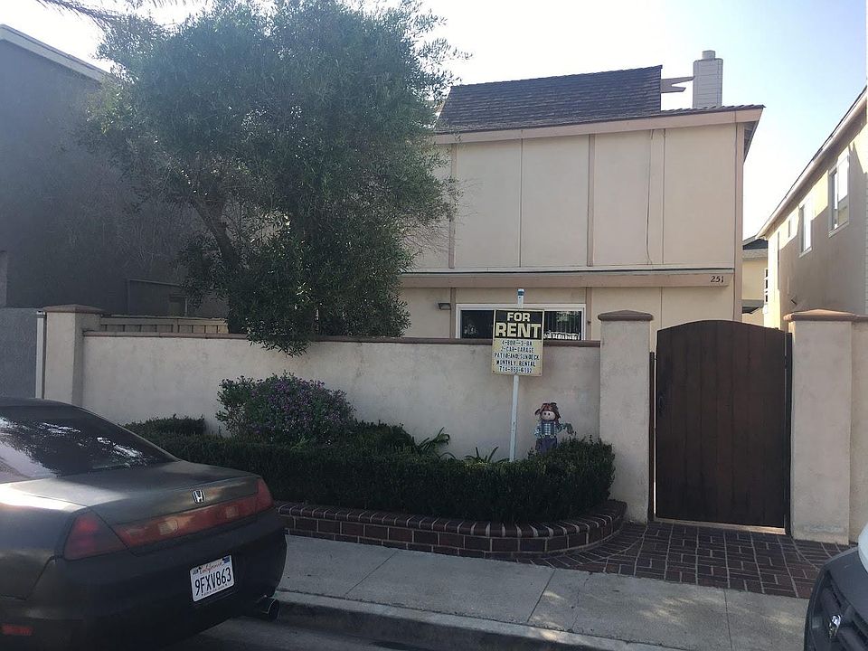 1st image of 251 Colton St
