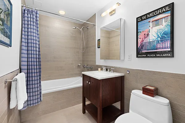 Sold by Douglas Elliman | media 10